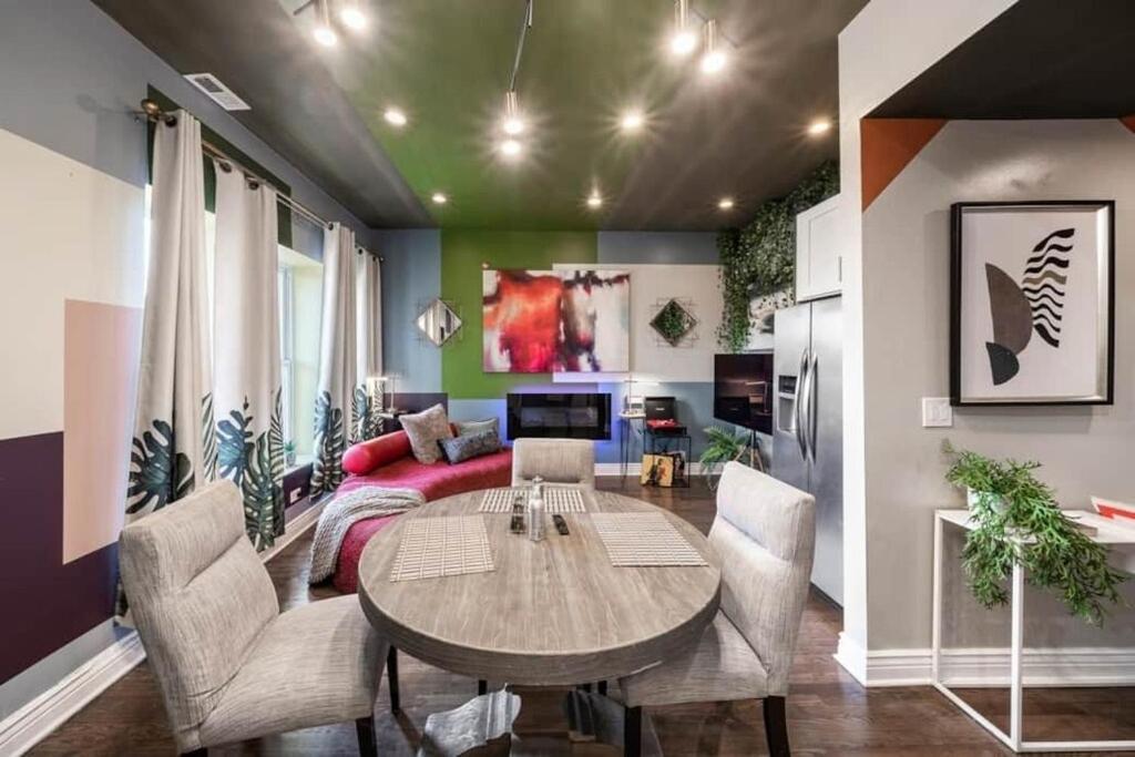 The Penthouse @ Luxro Apartment Chicago Bagian luar foto